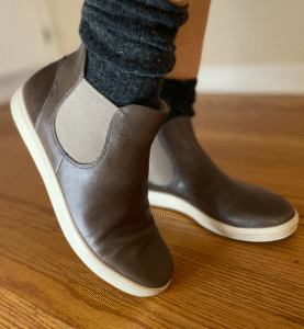 Walk All Day, Look Amazing: The Most Comfortable Fall Chelsea Boot