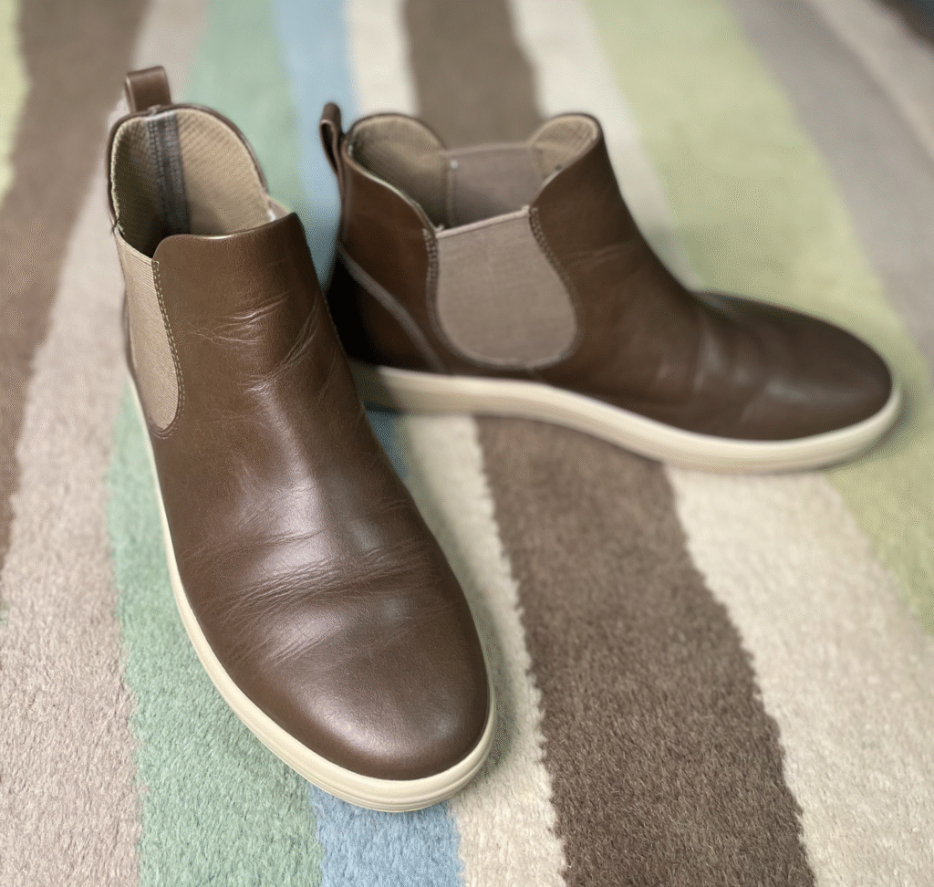 Ecco Chelsea Boot